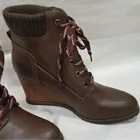 Women's NEW Nautica Brand Wedge Bootie Brown Size 11 .5 - Picture 7 of 7